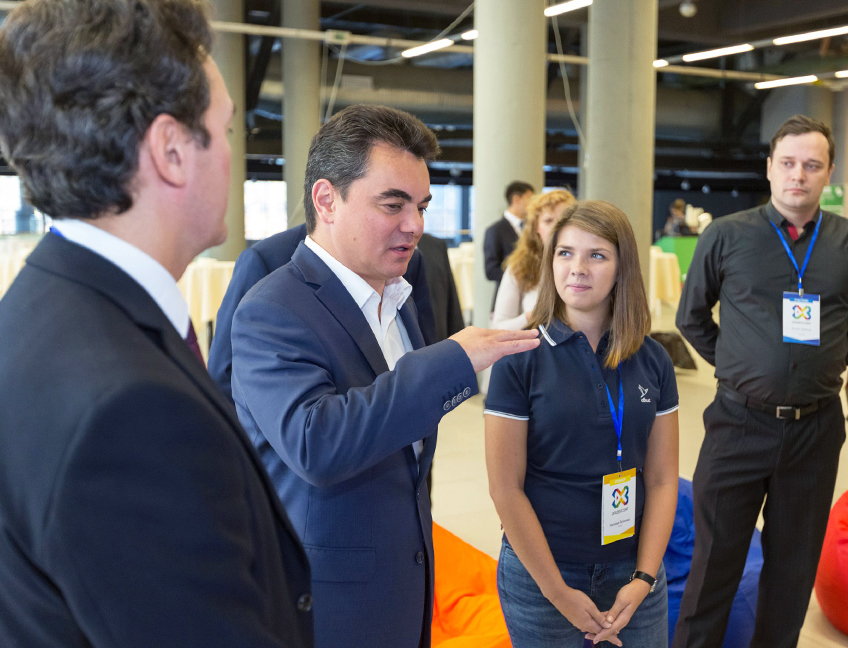 Тензор Уфа: конференция UFADEVCONF, общение мэра Уфы Ялалова И.И. с коллективом Тензора.