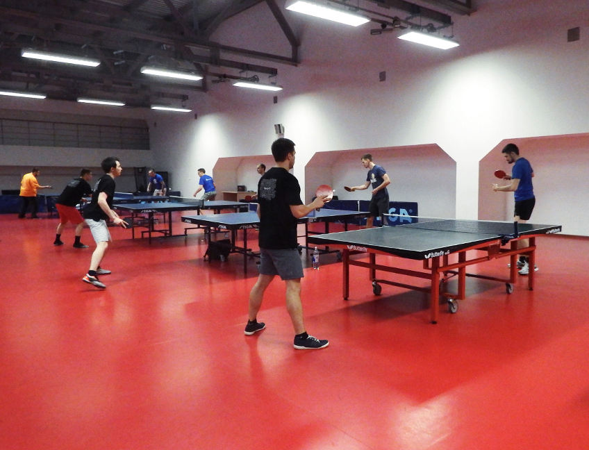 Офис Тензора в Казани: настольный теннис, отдых сотрудников.