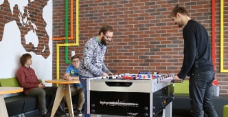 Настольный футбол для сотрудников. Крутая зона отдыха. Тензор Ярославль.