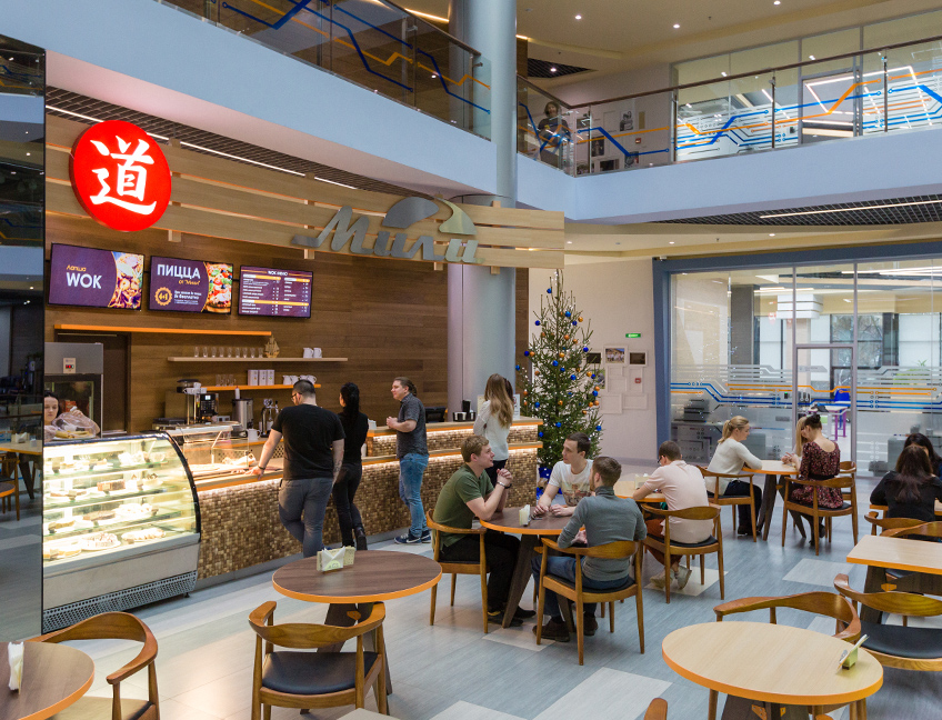 Креативный офис Тензора: лобби бар для сотрудников.